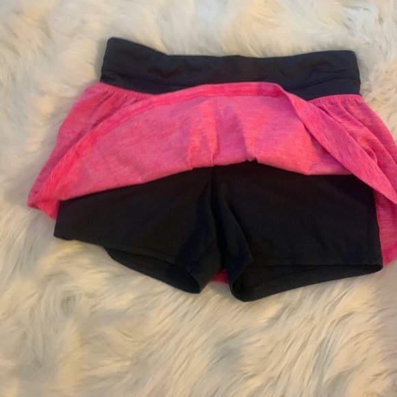 Tennis skirt - Picture 2 of 2